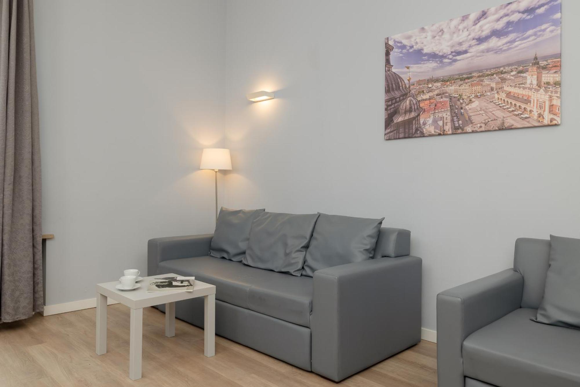Central Planty Park Apartment Lobzowska By Noclegi Renters Krakow Exterior photo