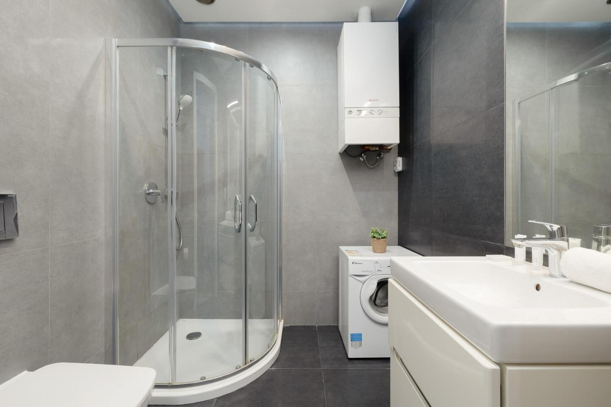 Central Planty Park Apartment Lobzowska By Noclegi Renters Krakow Exterior photo