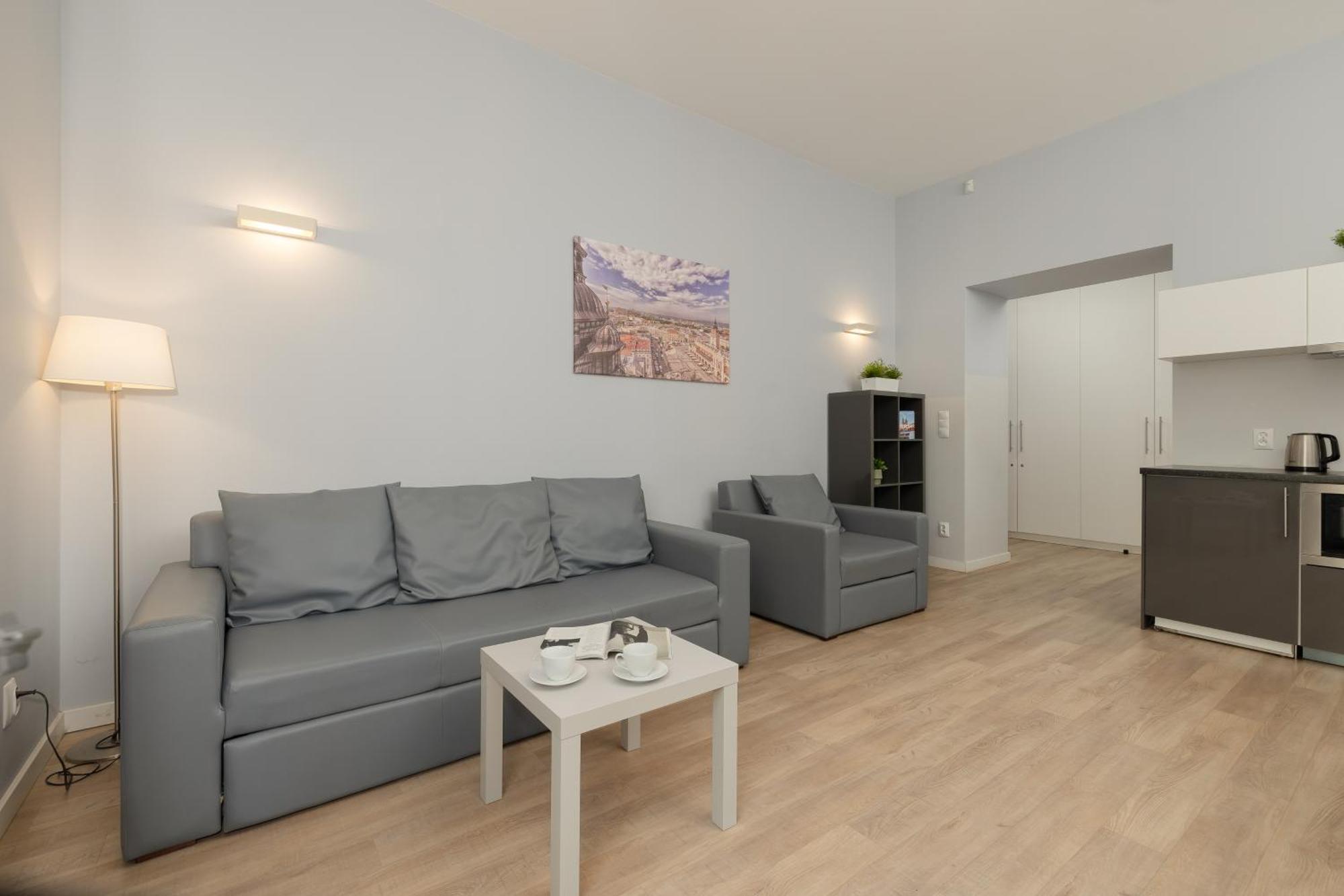 Central Planty Park Apartment Lobzowska By Noclegi Renters Krakow Exterior photo