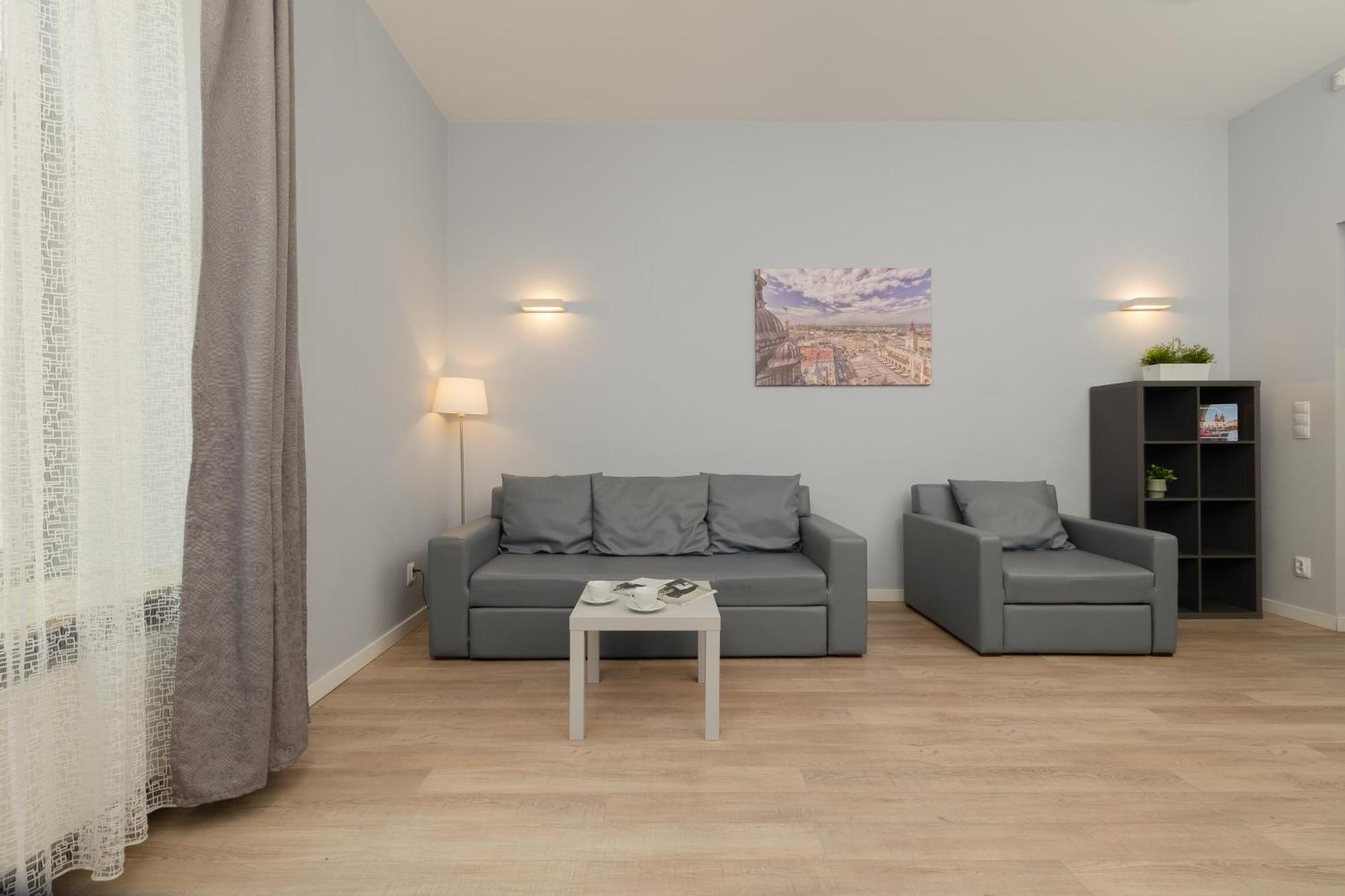Central Planty Park Apartment Lobzowska By Noclegi Renters Krakow Exterior photo